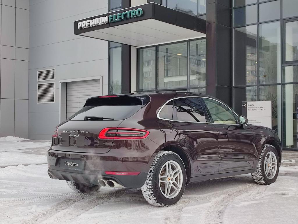 Porsche Macan S